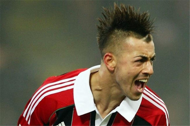 Foto - Futbolcuların en tuhaf saç stilleri