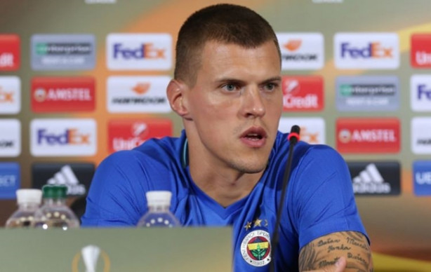 Foto - Futbolcuların ücretleri dudak uçuklatıyor ama o isim ücret almıyor! 