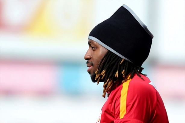 Foto - Futbolcuların ücretleri dudak uçuklatıyor ama o isim ücret almıyor! 