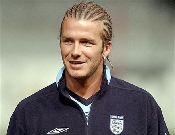 Foto - Futbolcuların uçuk saç stilleri