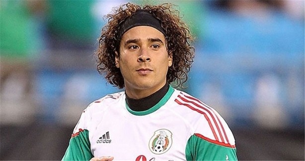 Foto - Futbolcuların uçuk saç stilleri