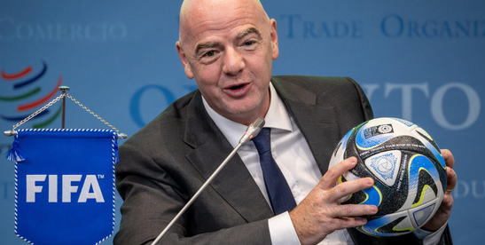 Foto - Futbolla oyuncak gibi oynayan FIFA'nın oyunu bozuldu: Bir bunu yaşamamıştık, o da olacak! FIFA’yı yıkan haber…