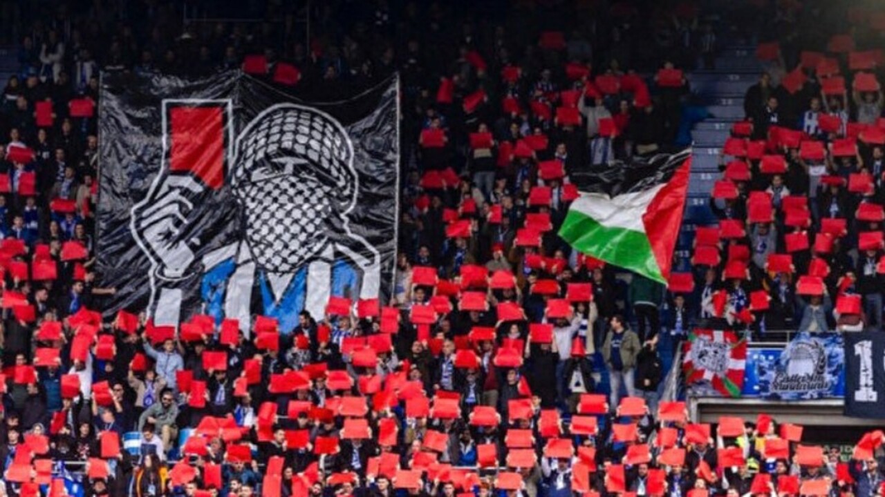 Futbolseverlerin çağrısı sürüyor! "İsrail'e kırmızı kart göster