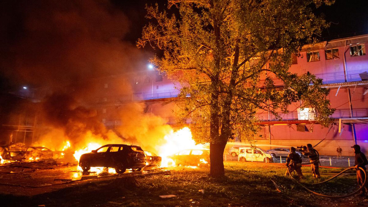 Füze ve İDA üretimi yapılıyordu! Savunma sanayii tesisi İHA ile vuruldu: Kayıp çok büyük