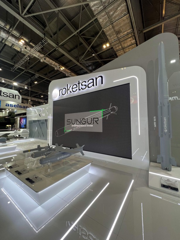 Foto - Füzeler, tanksavarlar ve daha niceleri... Türk devinden Avrupa’ya büyük çıkarma!