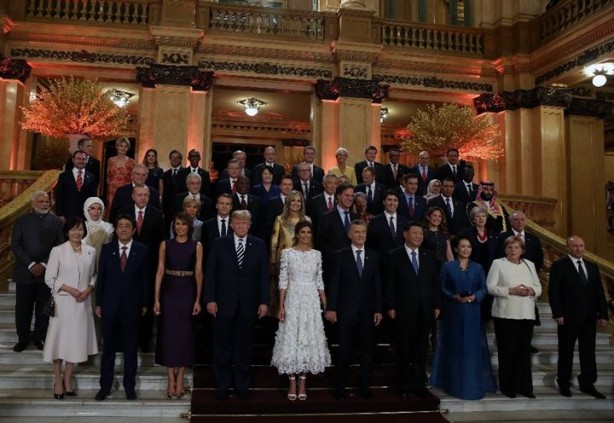 Foto - G20 yemeğinde Reis-i Cumhur Erdoğan için özel garson vardı