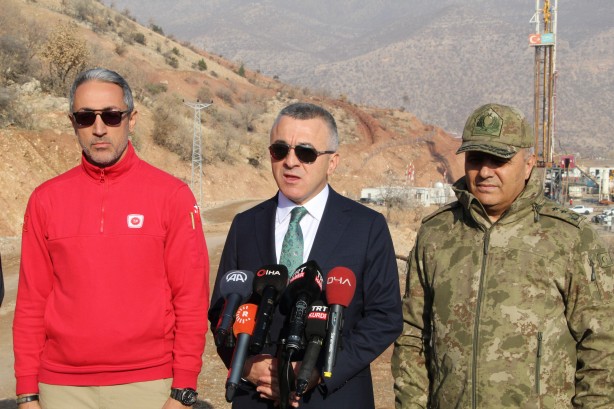 Foto - Gabar Dağı'nda çıkan petrolden müthiş haber