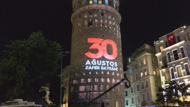 Foto - Galata Kulesi'nde ışık gösterisi