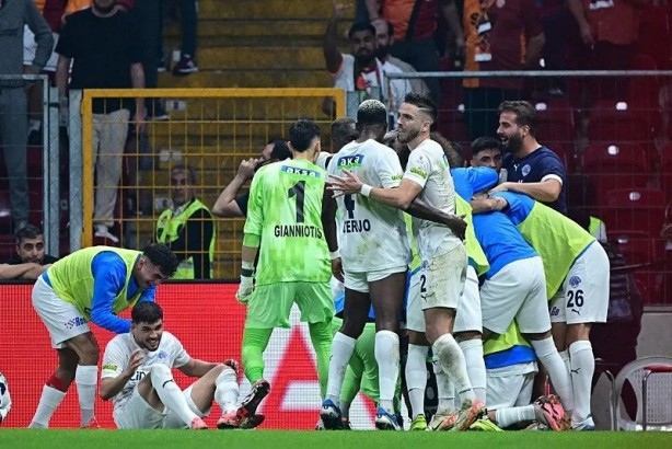 Foto - Galatasaray 41 yıl sonra aynı kaderi yaşadı! Fenerbahçe detayı...