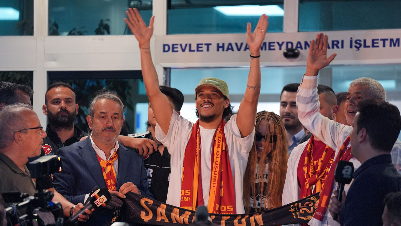 Foto - Galatasaray Avrupa’yı salladı! Herkes Leroy Sane transferini konuşuyor