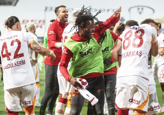 Foto - Galatasaray ayağa kalkıyor! Öyle bir hamle geliyor ki...