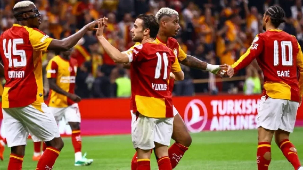 Foto - Galatasaray, Barcelona’yı ağırlıyor! Devler Ligi’nde kritik randevu
