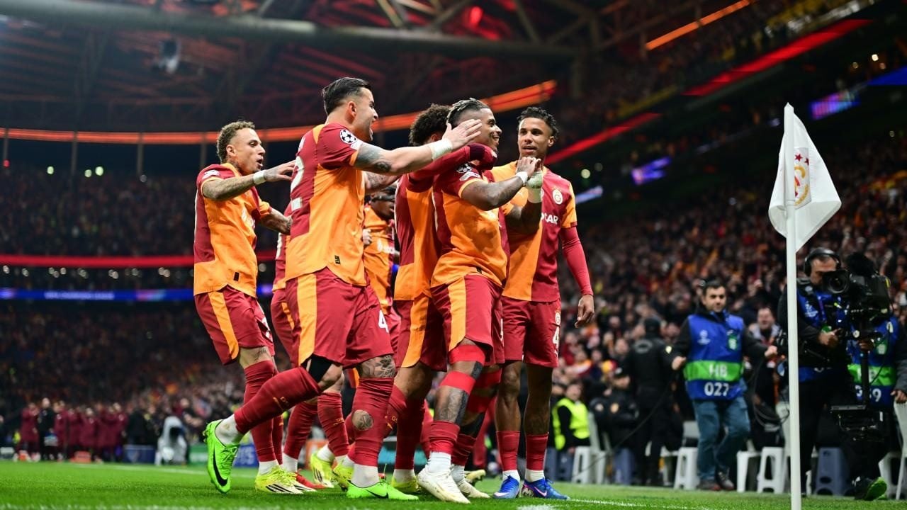 Foto - Galatasaray, Barcelona’yı konuk ediyor! İşte muhtemel 11’ler 