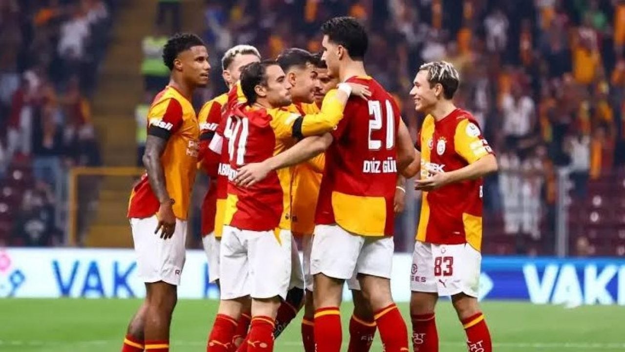 Foto - Galatasaray, Barcelona’yı konuk ediyor! İşte muhtemel 11’ler 