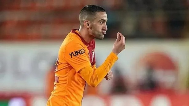 Foto - Galatasaray bombayı patlattı! Orta saha geliyor...