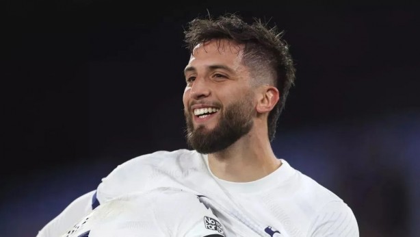 Foto - Galatasaray bombayı patlattı! Orta saha geliyor...