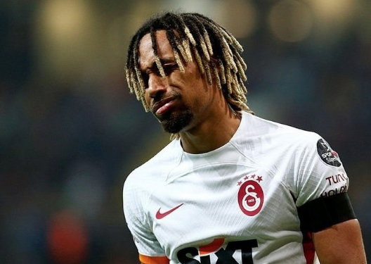 Galatasaray bu darbeyi hak etmiyor! Bir bu eksikti...