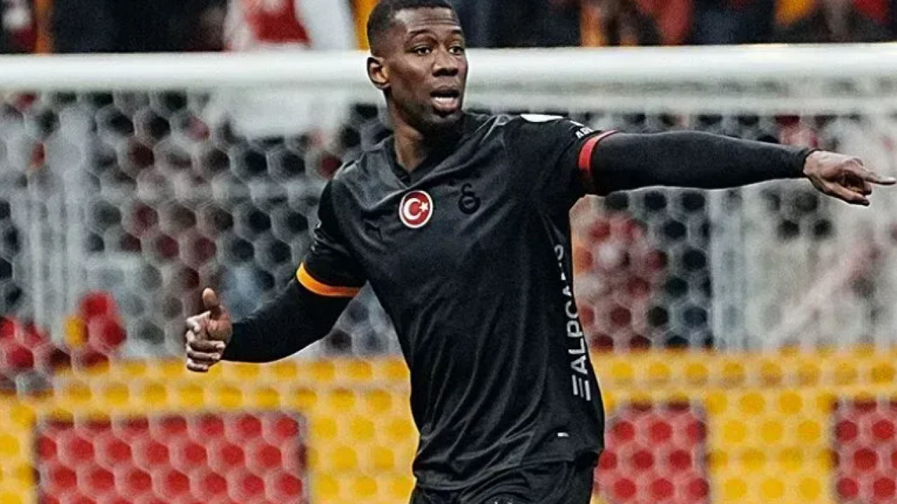 Galatasaray çöpünü nihayet çöp kutusuna attı…