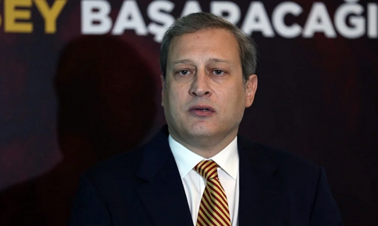 Galatasaray eski başkanı öyle bir açıklama yaptı ki! Bu sözler kavgada söylenmez! Bakalım cevap gelecek mi?