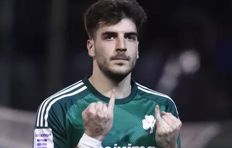 Galatasaray, Fatih Terim'in prensini transfer ediyor! Terim bu gelişmeden mutsuz durumda...