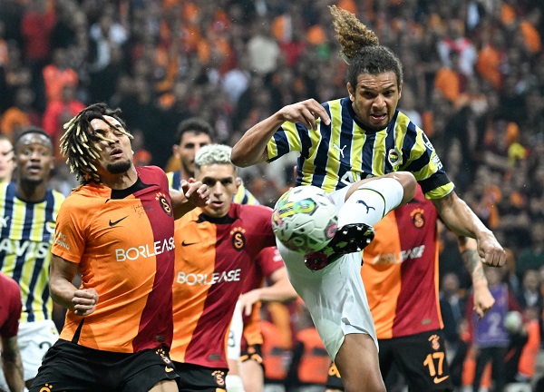 Galatasaray-Fenerbahçe derbisinden sonra konuştu! Ahmet Çakar'dan olay sözler