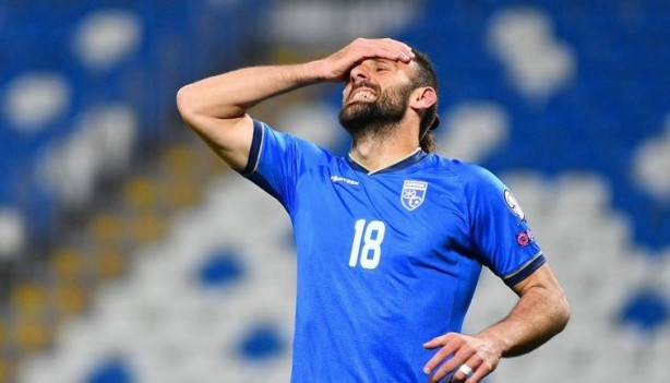 Foto - Galatasaray Fenerbahçe'nin eski yıldızının peşinde