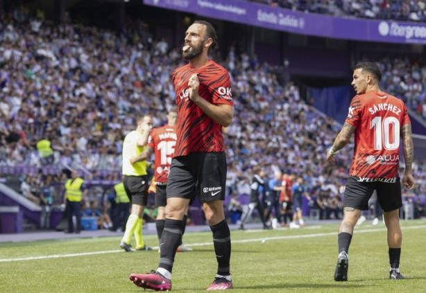 Foto - Galatasaray Fenerbahçe'nin eski yıldızının peşinde