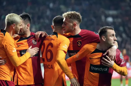 Foto - Galatasaray gerçekten çıldırdı! Erden Timur Türk yıldız için harekete geçti! A Milli takım kampında operasyon...