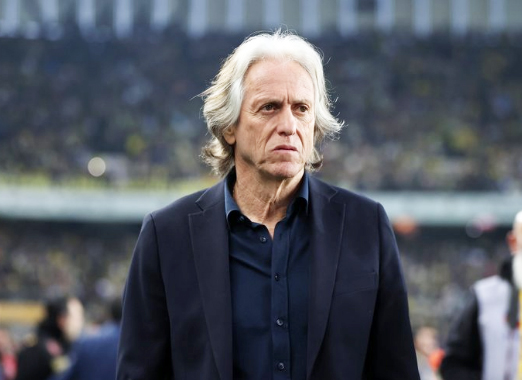 Foto - Galatasaray için çok ama çok büyük tehlike! Şaşkına çevirdiler: Fenerbahçe'den Galatasaray'a dev çalım!