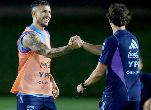 Foto - Galatasaray için çok ama çok büyük tehlike! Şaşkına çevirdiler: Fenerbahçe'den Galatasaray'a dev çalım!