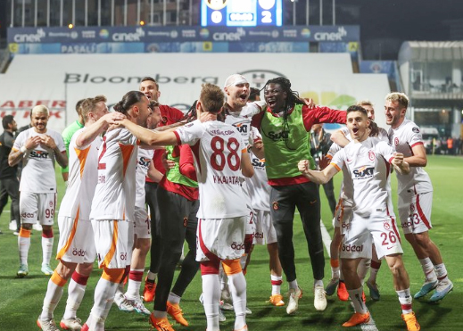 Foto - Galatasaray ilk bombasını patlattı! İlginç çıkış: Bir müjde daha…