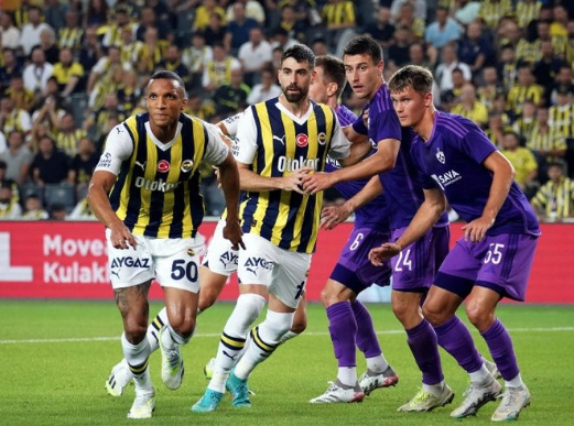 Foto - Galatasaray istedi tahmini tutmadı! Fenerbahçe transfer görüşmeleri üzerine açıkladı: Kapıyor...