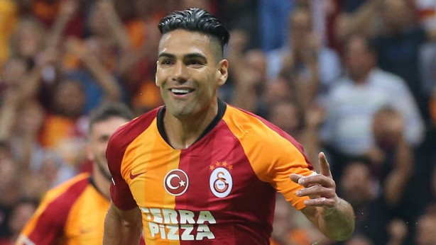 Foto - Galatasaray kolları sıvadı! 6 isimle yollar ayrılıyor