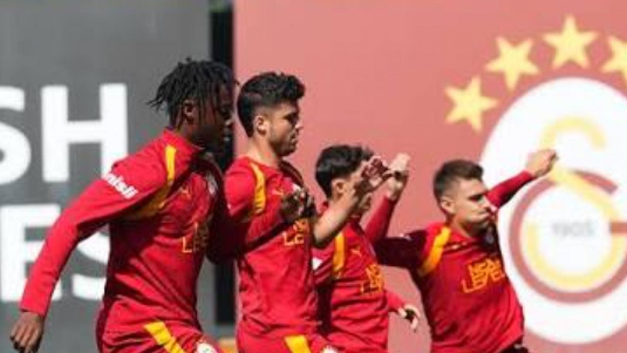 Foto - Galatasaray Kulübü Başkanı Dursun Özbek: Hedefimiz başarımızı Avrupa’ya taşımak