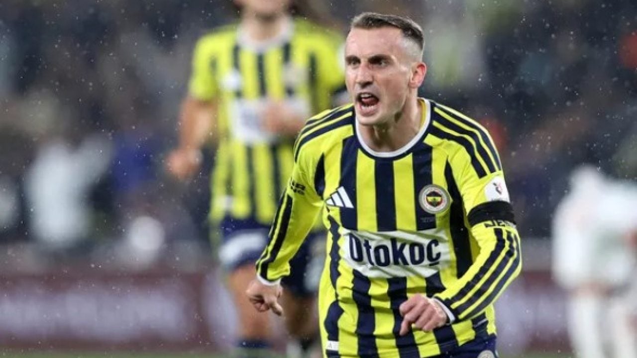 Foto - Galatasaray maçı kaderini belirleyecek! İsmail Kartal'dan Kerem Aktürkoğlu'na son şans