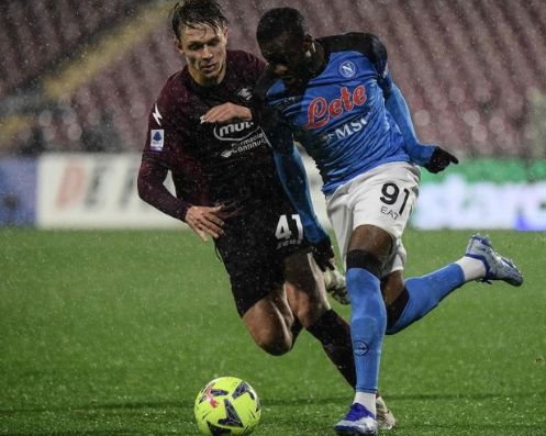 Foto - Galatasaray önceliği belirledi! Transferde kritik 48 saat: Satılabileceği ortaya çıktı...