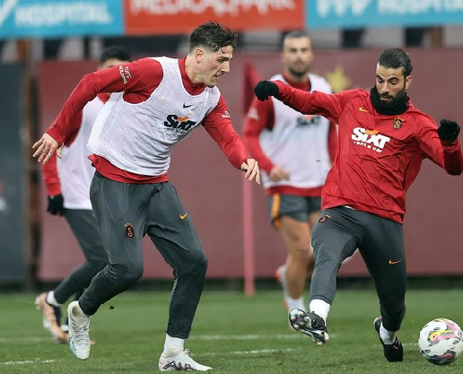 Galatasaray öyle bir hamle yapacak ki... Yer yerinden oynayacak!