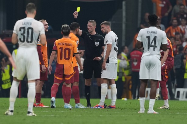 Foto - Galatasaray resmen iflas etti! Bu futbol ülke puanını da karıştırdı: Büyük rezillik…