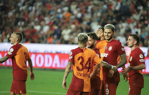 Galatasaray Şampiyonlar Ligi için uyardı: Cim-Bom milyon euroluk yıldızı kapıyor