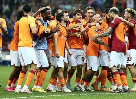 Foto - Galatasaray Şampiyonlar Ligi için uyardı: Cim-Bom milyon euroluk yıldızı kapıyor