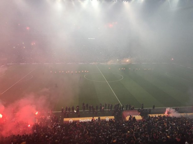 Foto - Galatasaray taraftarından dünya rekoru