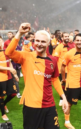 Foto - Galatasaray taraftarını çıldırtacak hamle! Havalara uçacaklar: Tüm Türkiye’ye duyuruldu! 