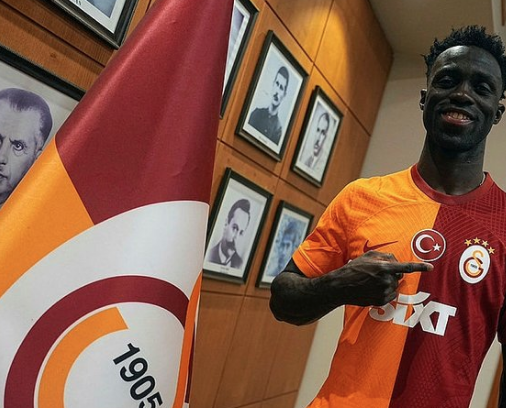 Foto - Galatasaray transferde kesenin ağzını açtı! Verilen maaşlar dudak uçuklattı: Haberi böyle verdi… Herkesi tedirgin etti