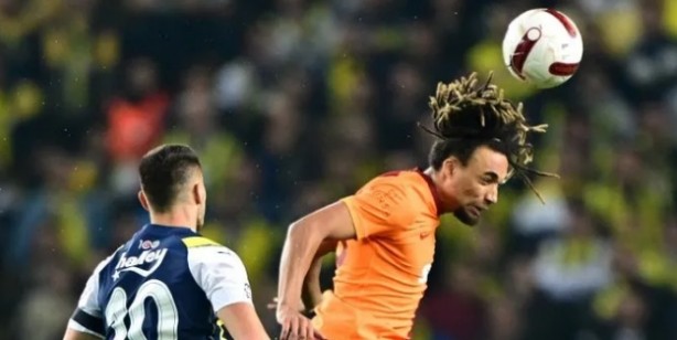 Foto - Galatasaray yeni Sacha Boey’ini anında buldu! Fransızlar duyurdu: İşte Okan Buruk’un yeni prensi…