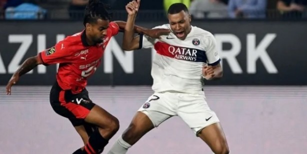 Foto - Galatasaray yeni Sacha Boey’ini anında buldu! Fransızlar duyurdu: İşte Okan Buruk’un yeni prensi…