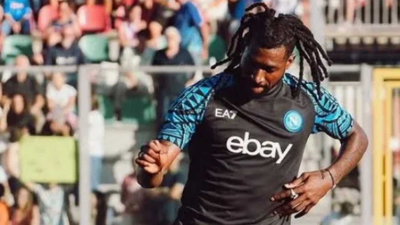 Galatasaray yönetimi apar topar bu kararı aldı ve Ocak ayında esas bomba patlayacak...