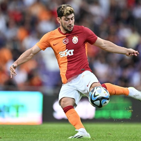 Foto - Galatasaray yönetimi sorunlu bulmacayı çözmek istiyor! Büyük sorun… Acilen bunun yapılması lazım