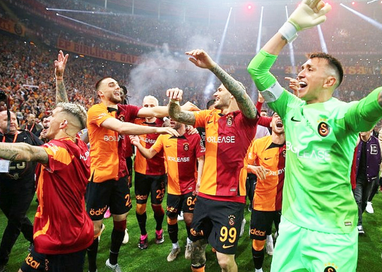 Galatasaray yönetiminden sürpriz: İlk kez, temas kuruldu! Son aday