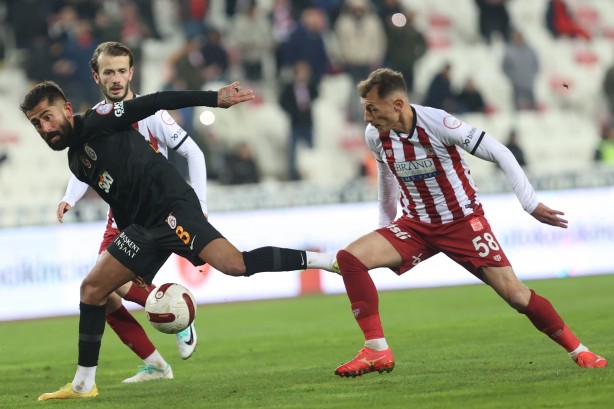 Foto - Galatasaray’a bir müjde daha! Duyurdu... Duyan heyecandan yerinde duramadı: Her şeyi unutun, bu olursa Süper Lig sallanır…