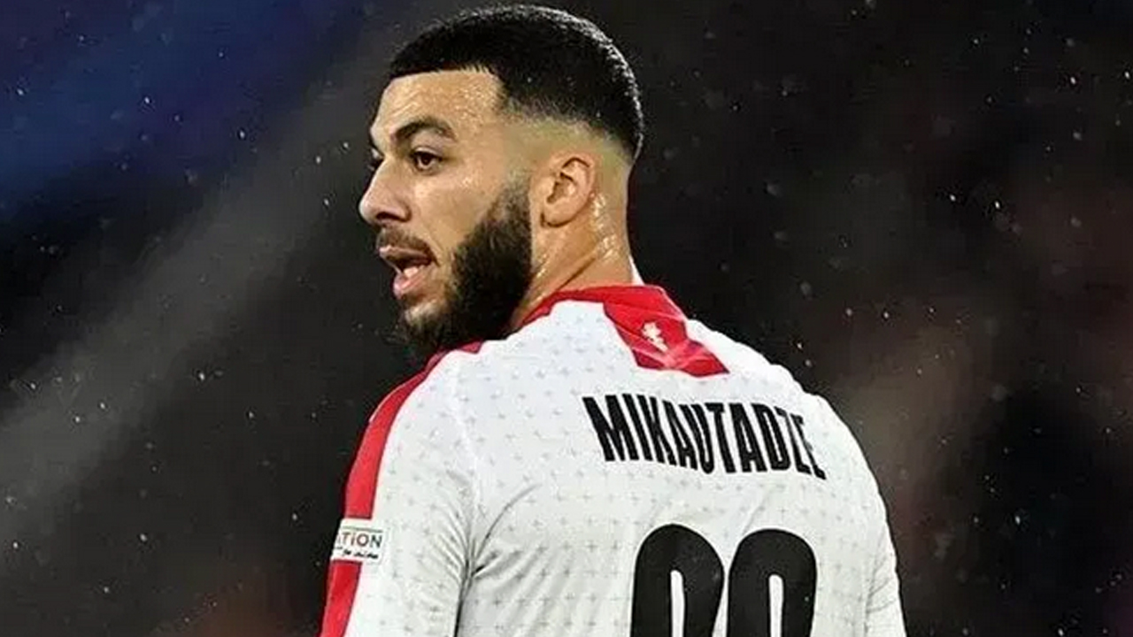 Galatasaray’a büyük darbe daha! 20 milyon eurolara kadar çıkılan Gürcü’den Galatasaray cevabı geldi